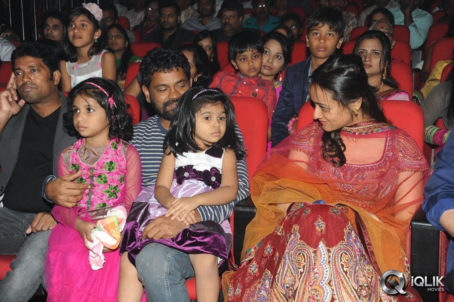 1-Nenokkadine-Movie-Audio-Release